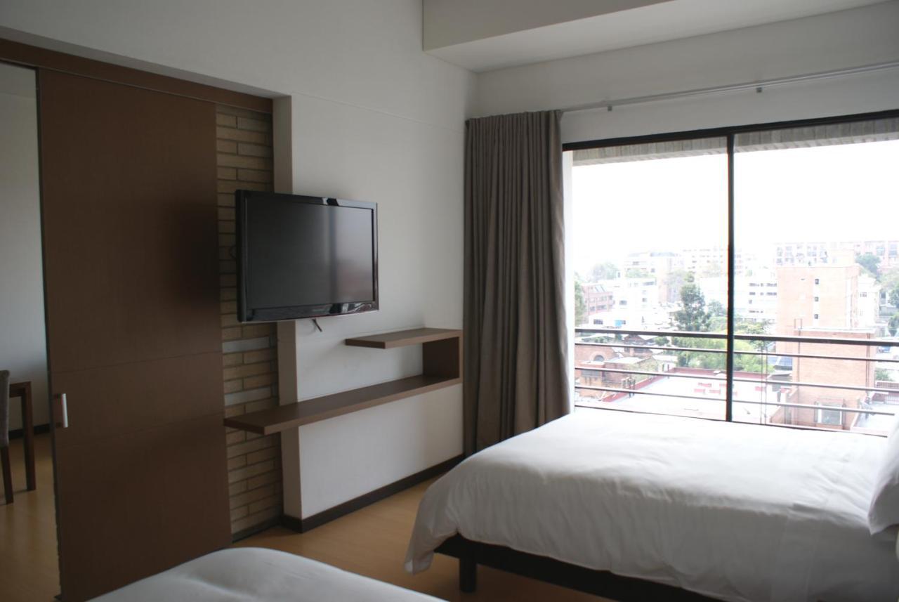 Hotel Viaggio Nueve Tres 보고타 외부 사진